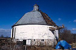 Nashold 20-sided Barn, a Building.