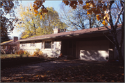 122 RICHLAND LA, a Ranch house, built in Madison, Wisconsin in 1957.