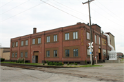 345 S PEARL ST, a Astylistic Utilitarian Building industrial building, built in Green Bay, Wisconsin in 1933.