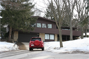 611 IVY CIR, a Contemporary house, built in Waukesha, Wisconsin in 1964.