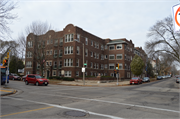 1981 N PROSPECT AVE, a English Revival Styles apartment/condominium, built in Milwaukee, Wisconsin in 1915.