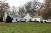 641 W ACACIA RD, a Colonial Revival/Georgian Revival house, built in Glendale, Wisconsin in 1937.
