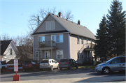 6423 W NATIONAL AVE, a Front Gabled apartment/condominium, built in West Allis, Wisconsin in 1912.