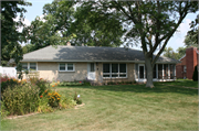 3344 W EDGERTON AVE, a Ranch house, built in Greenfield, Wisconsin in 1957.