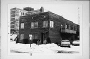 821-821A BUFFALO ST, a Commercial Vernacular apartment/condominium, built in Manitowoc, Wisconsin in 1926.