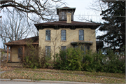 205 E JONES ST, a Italianate house, built in Cambria, Wisconsin in 1867.
