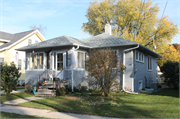 980 SCHOOL PLACE, a Bungalow house, built in Green Bay, Wisconsin in .