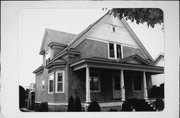 710 S 9TH AVE, a Front Gabled house, built in Wausau, Wisconsin in 1912.