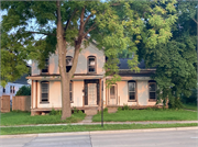 432 N BROADWAY ST, a Gabled Ell house, built in De Pere, Wisconsin in 1867.