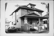 628 KICKBUSCH ST, a American Foursquare house, built in Wausau, Wisconsin in 1911.