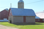 6420 RIVER RD, a Astylistic Utilitarian Building Agricultural - outbuilding, built in Windsor, Wisconsin in 1935.