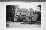 725 MCINDOE ST, a Queen Anne house, built in Wausau, Wisconsin in 1904.