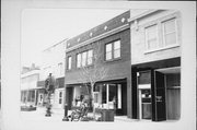 320 W WASHINGTON ST, a Commercial Vernacular retail building, built in Wausau, Wisconsin in 1924.