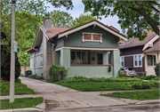 3828 N MURRAY AVE, a Bungalow house, built in Shorewood, Wisconsin in 1920.