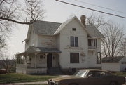 714 GRIGNON ST, a Queen Anne house, built in Kaukauna, Wisconsin in 1884.