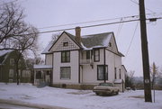 714 GRIGNON ST, a Queen Anne house, built in Kaukauna, Wisconsin in 1884.