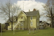 1018 SULLIVAN AVE, a Queen Anne house, built in Kaukauna, Wisconsin in 1892.