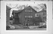 1120 PARK AVE, a Prairie School house, built in Racine, Wisconsin in 1927.