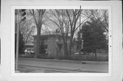 3908 WASHINGTON AVE, a Prairie School house, built in Racine, Wisconsin in 1927.