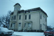 201 S ACADEMY ST, a Italianate elementary, middle, jr.high, or high, built in Stoughton, Wisconsin in 1892.