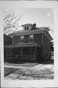 544 N CENTRAL AVE, a American Foursquare house, built in Richland Center, Wisconsin in .