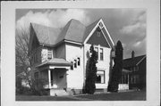 617 N CENTRAL AVE, a Queen Anne house, built in Richland Center, Wisconsin in .