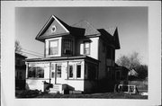 462 E KINDER ST, a Queen Anne house, built in Richland Center, Wisconsin in .