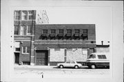 530 S 2ND ST, a Commercial Vernacular warehouse, built in Milwaukee, Wisconsin in 1943.