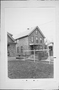 1615A S 2ND ST, a Front Gabled house, built in Milwaukee, Wisconsin in .