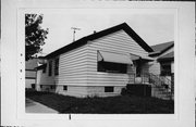 937 S 3RD ST, a Front Gabled house, built in Milwaukee, Wisconsin in .