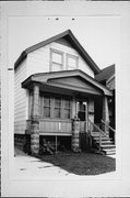 1638 S 3RD ST, a Front Gabled house, built in Milwaukee, Wisconsin in .