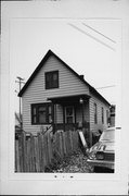 1829A S 3RD ST, a Front Gabled house, built in Milwaukee, Wisconsin in .