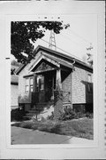1024 S 4TH ST, a Front Gabled house, built in Milwaukee, Wisconsin in .
