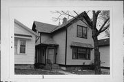 1123 S 4TH ST, a Italianate house, built in Milwaukee, Wisconsin in .