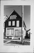 1406 S 4TH ST, a Front Gabled house, built in Milwaukee, Wisconsin in .