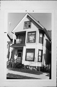 1520-22 S 4TH ST, a Cross Gabled duplex, built in Milwaukee, Wisconsin in 1888.