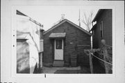 1618B S 4TH ST, a Front Gabled house, built in Milwaukee, Wisconsin in .