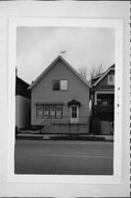 1135 S 11TH ST, a Front Gabled house, built in Milwaukee, Wisconsin in .