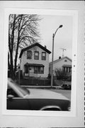 1325 S 11TH ST, a Front Gabled house, built in Milwaukee, Wisconsin in .
