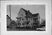 1020-22 S 14TH ST, a Dutch Colonial Revival duplex, built in Milwaukee, Wisconsin in .