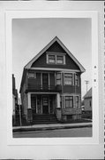 1206-08 S 15TH PLACE, a Front Gabled duplex, built in Milwaukee, Wisconsin in .
