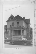 912 S 15TH ST, a Queen Anne house, built in Milwaukee, Wisconsin in 1891.