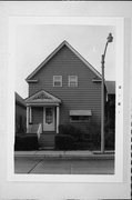 1031 S 15TH ST, a Front Gabled house, built in Milwaukee, Wisconsin in .