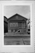1123 S 15TH ST, a Front Gabled house, built in Milwaukee, Wisconsin in .