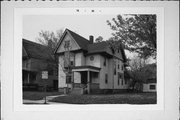 837 S 19TH ST, a Queen Anne house, built in Milwaukee, Wisconsin in 1897.
