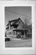 725 S 20TH ST, a Queen Anne house, built in Milwaukee, Wisconsin in .
