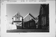 1040 S 23RD ST, a Front Gabled house, built in Milwaukee, Wisconsin in .