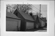 731 S 25TH ST, a Side Gabled carriage house, built in Milwaukee, Wisconsin in .