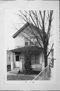 631A W BRUCE ST, a Front Gabled house, built in Milwaukee, Wisconsin in .