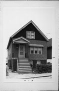 311-311A W BURNHAM ST, a Front Gabled house, built in Milwaukee, Wisconsin in 1911.